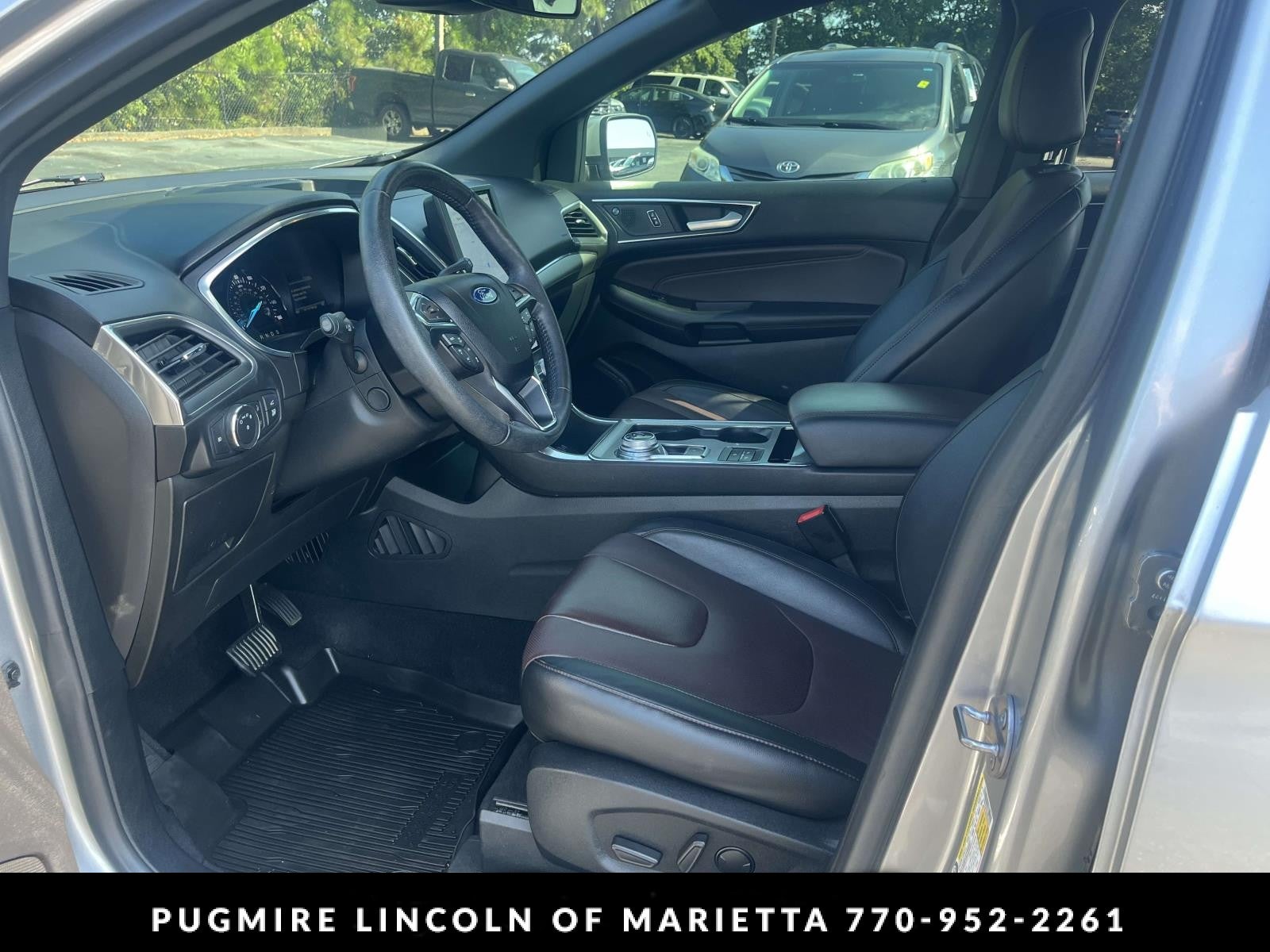 2021 Ford Edge Titanium