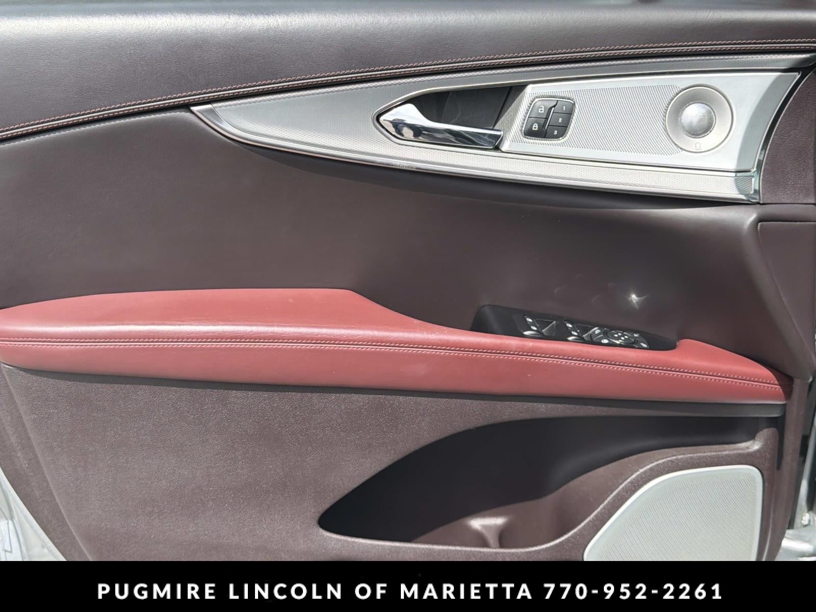 2020 Lincoln Nautilus Black Label