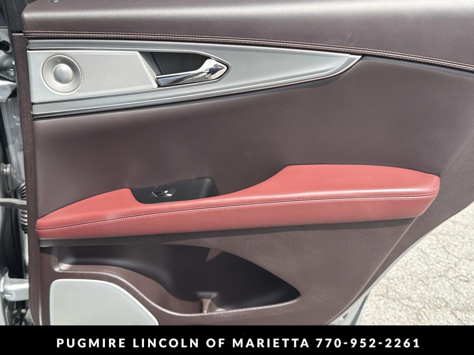 2020 Lincoln Nautilus Black Label