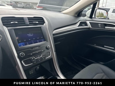 2020 Ford Fusion SE