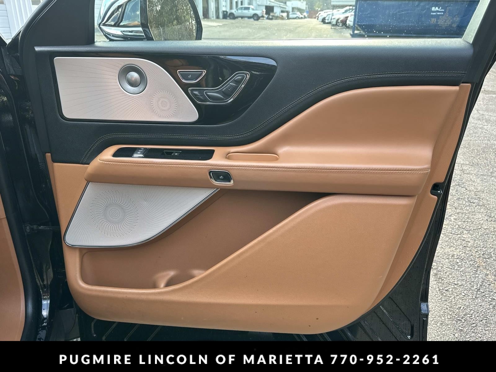 2022 Lincoln Aviator Black Label