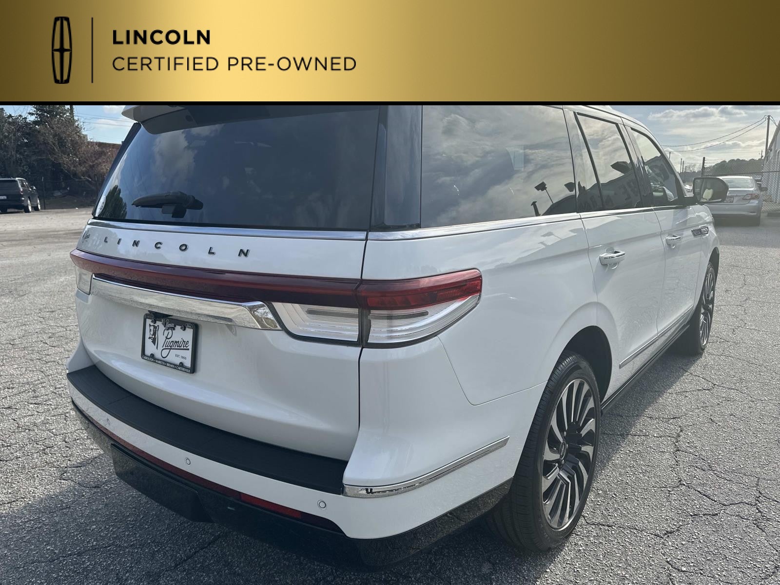 2022 Lincoln Navigator Black Label