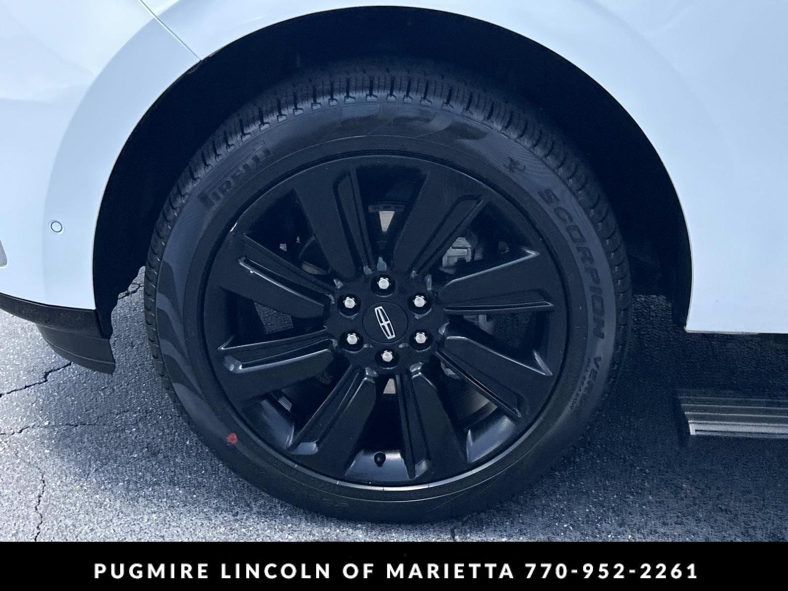 2023 Lincoln Navigator L Black Label