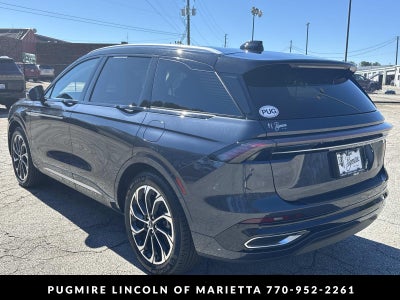 2024 Lincoln Nautilus Reserve