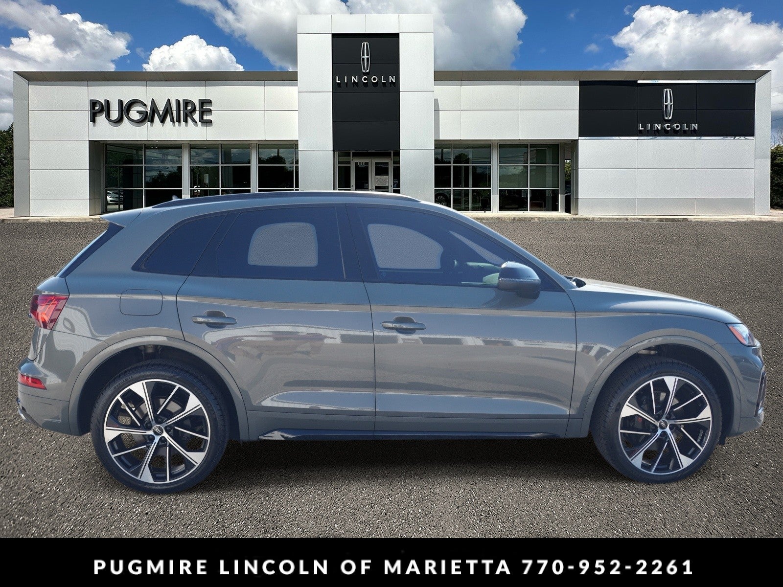 2023 Audi SQ5 Premium Plus