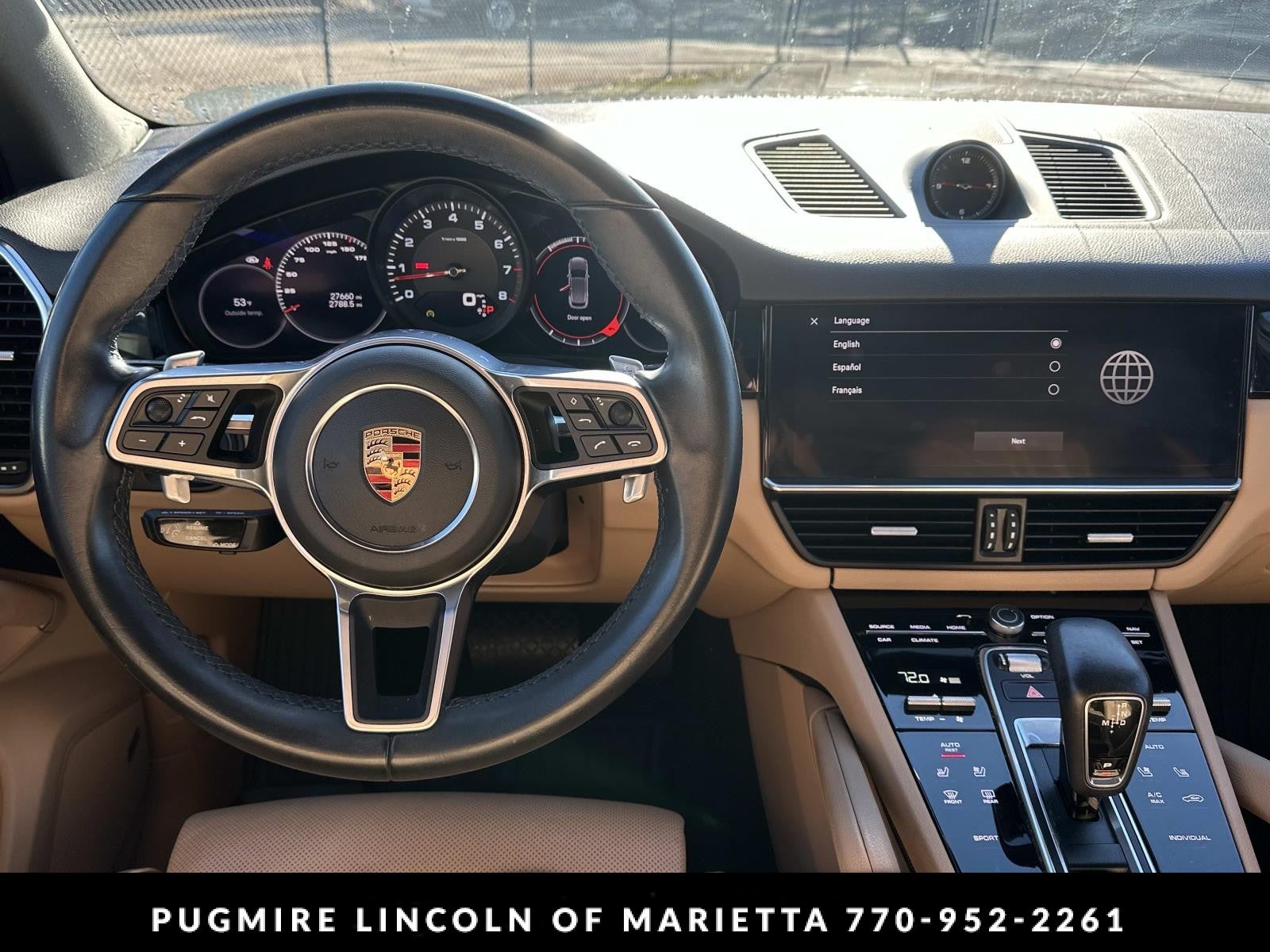 2022 Porsche Cayenne Base