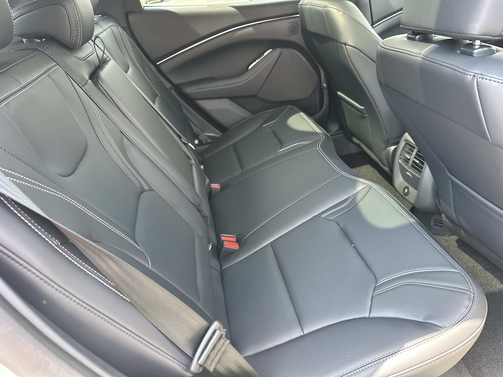 2025 Ford Mustang Mach-E PREMIUM RWD