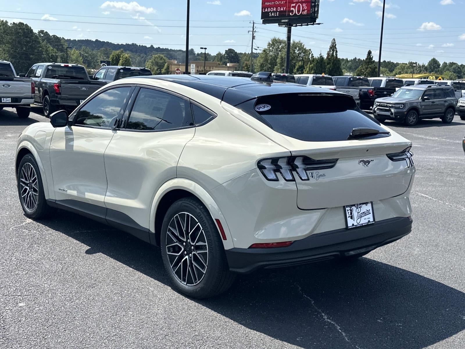 2025 Ford Mustang Mach-E PREMIUM RWD