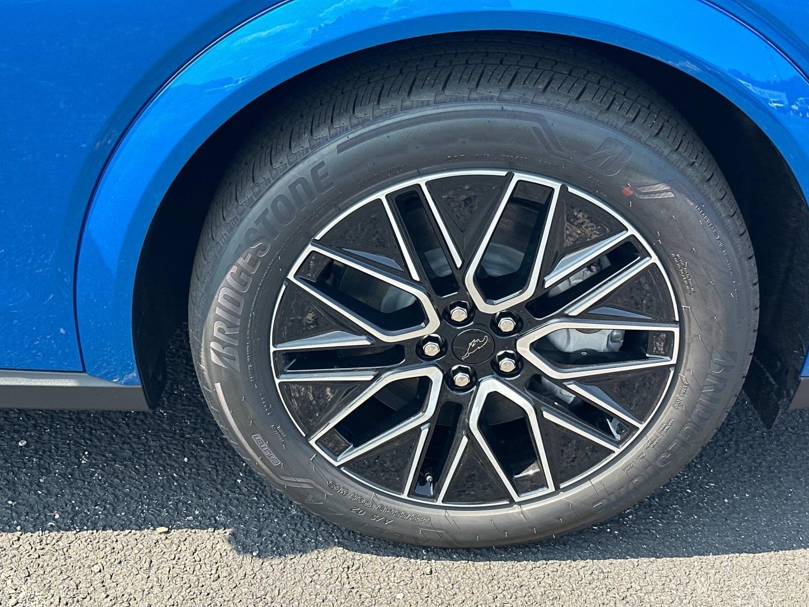 2025 Ford Mustang Mach-E PREMIUM RWD