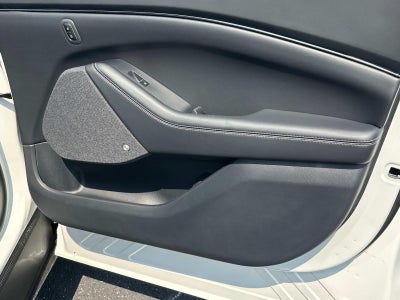 2025 Ford Mustang Mach-E PREMIUM RWD