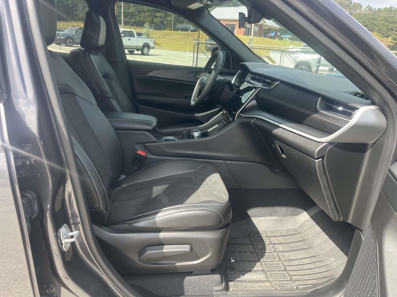 2025 Jeep Grand Cherokee L SUV