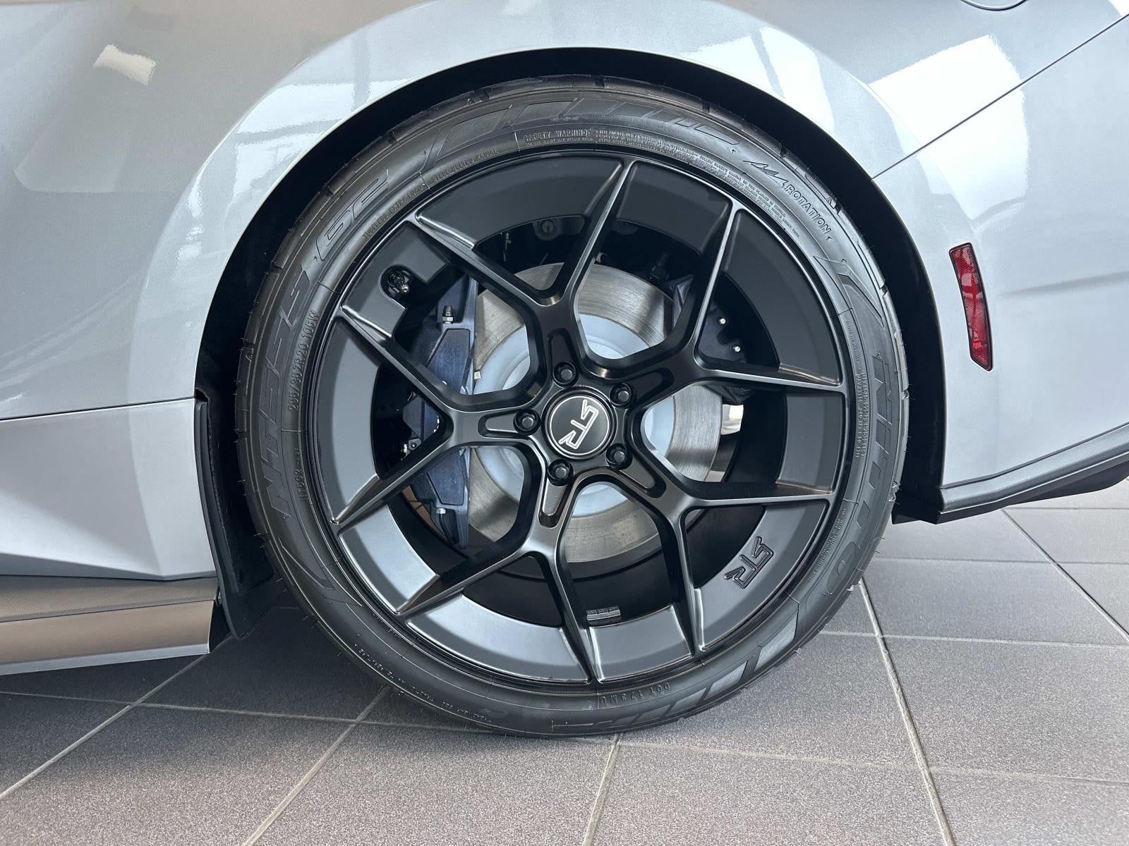 2025 Ford Mustang GT PREMIUM FASTBACK