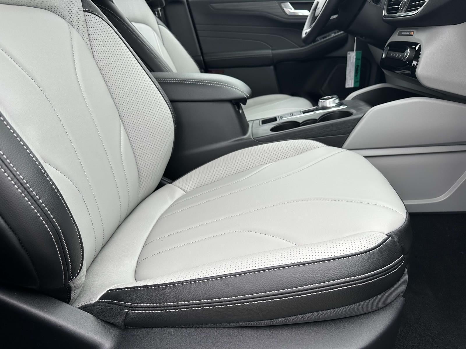 2025 Ford Escape PHEV FWD