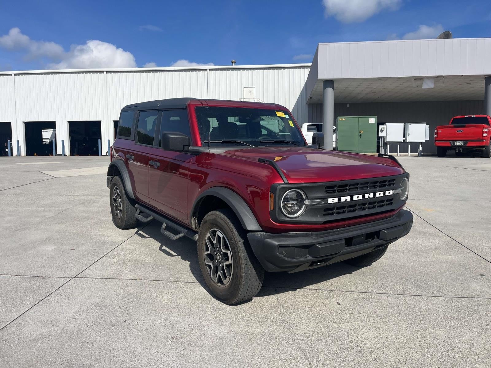 2025 Ford Bronco BASE 4 DOOR 4X4