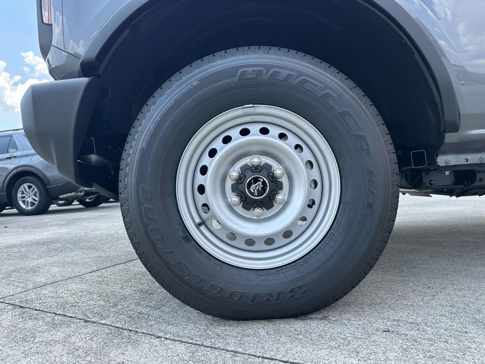 2025 Ford Bronco BASE 4 DOOR 4X4