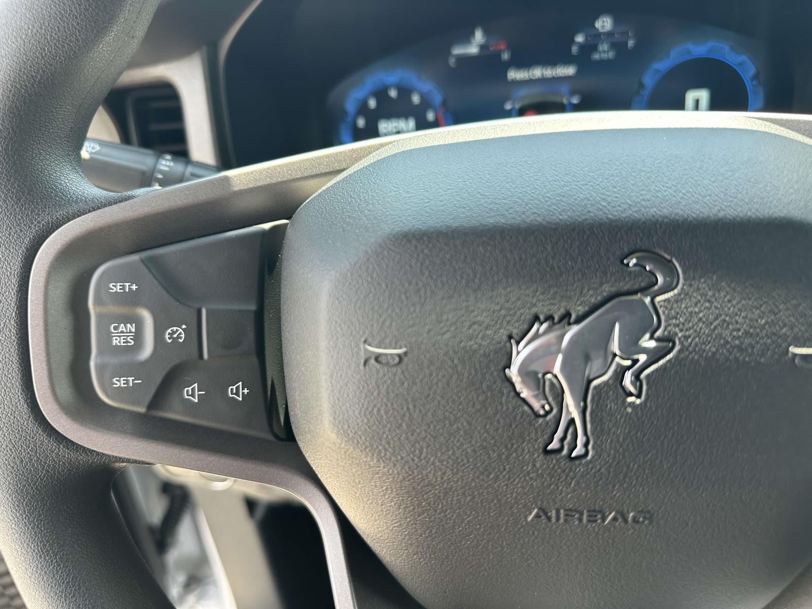 2025 Ford Bronco BASE 4 DOOR 4X4