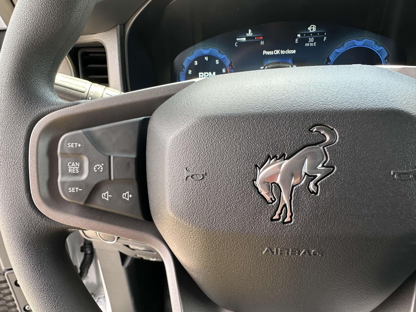 2025 Ford Bronco BASE 4 DOOR 4X4