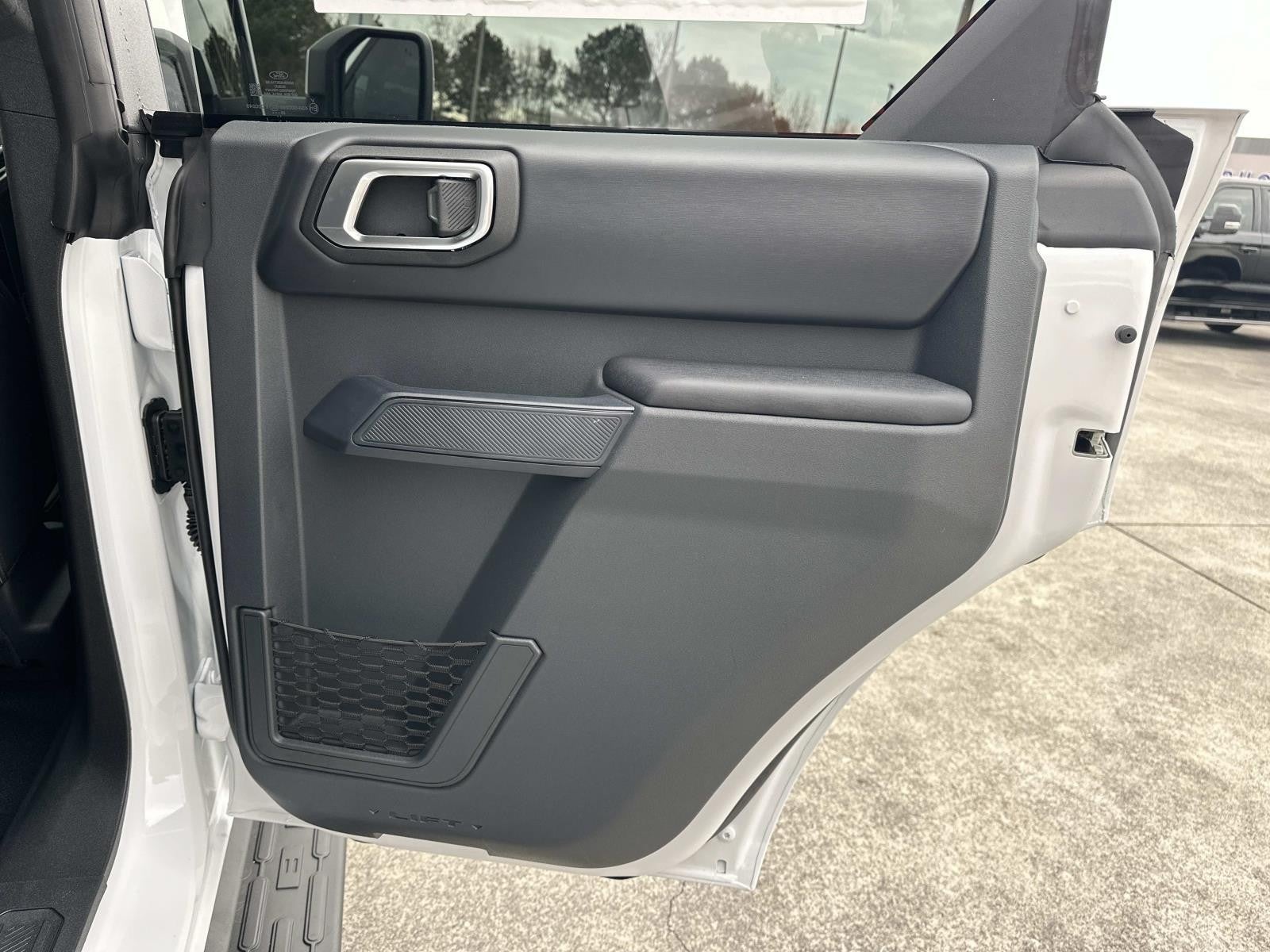 2025 Ford Bronco OUTER BANKS 4 DOOR 4X4