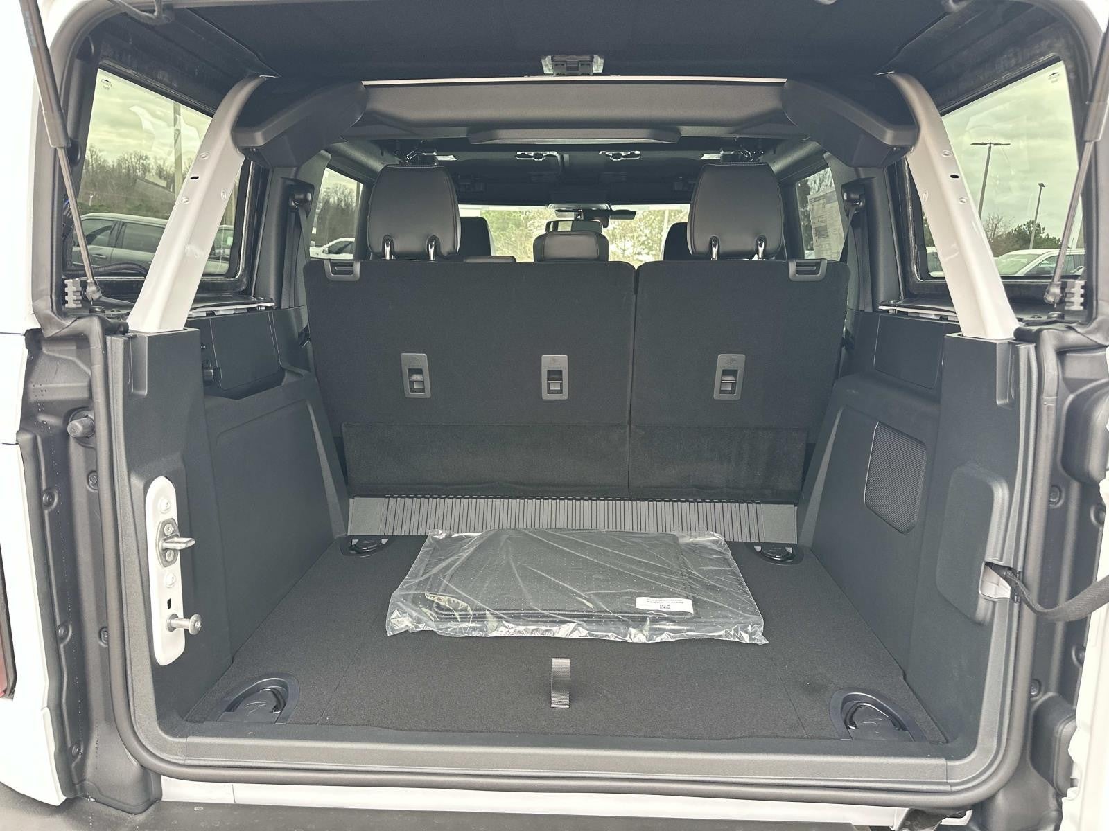 2025 Ford Bronco OUTER BANKS 4 DOOR 4X4