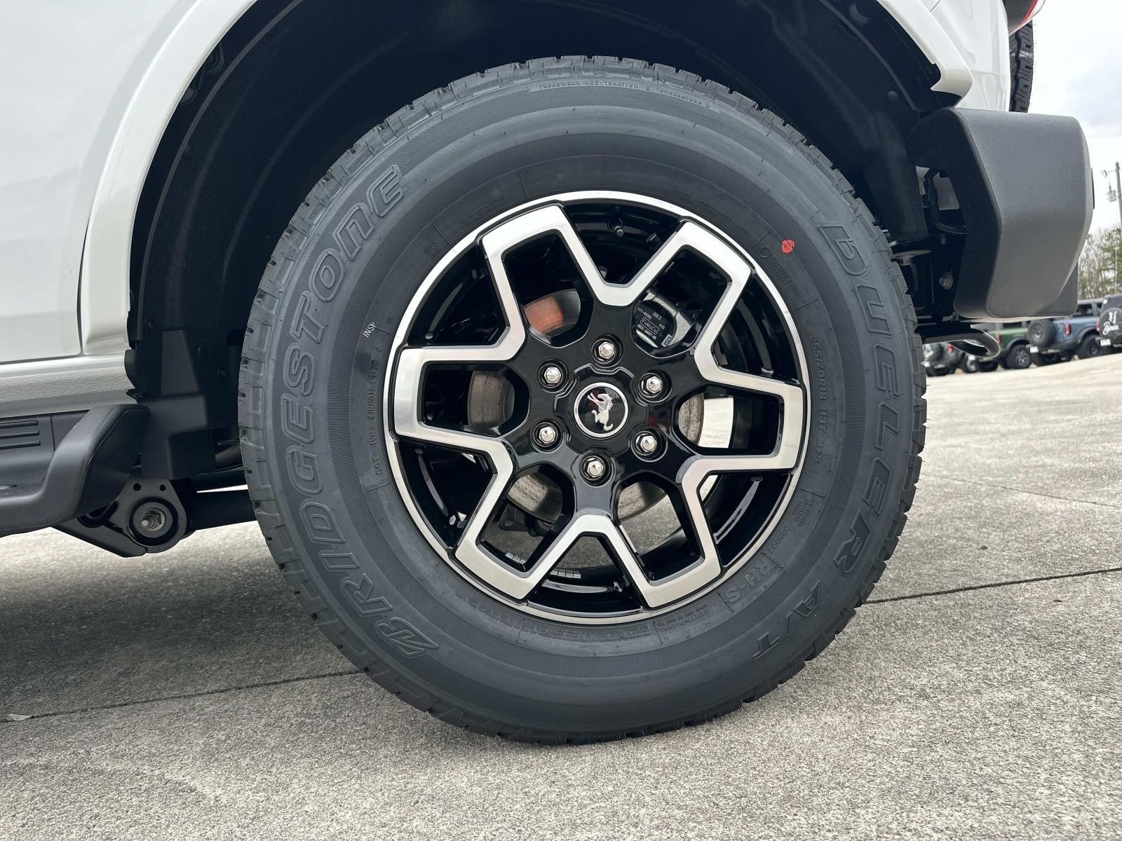 2025 Ford Bronco OUTER BANKS 4 DOOR 4X4