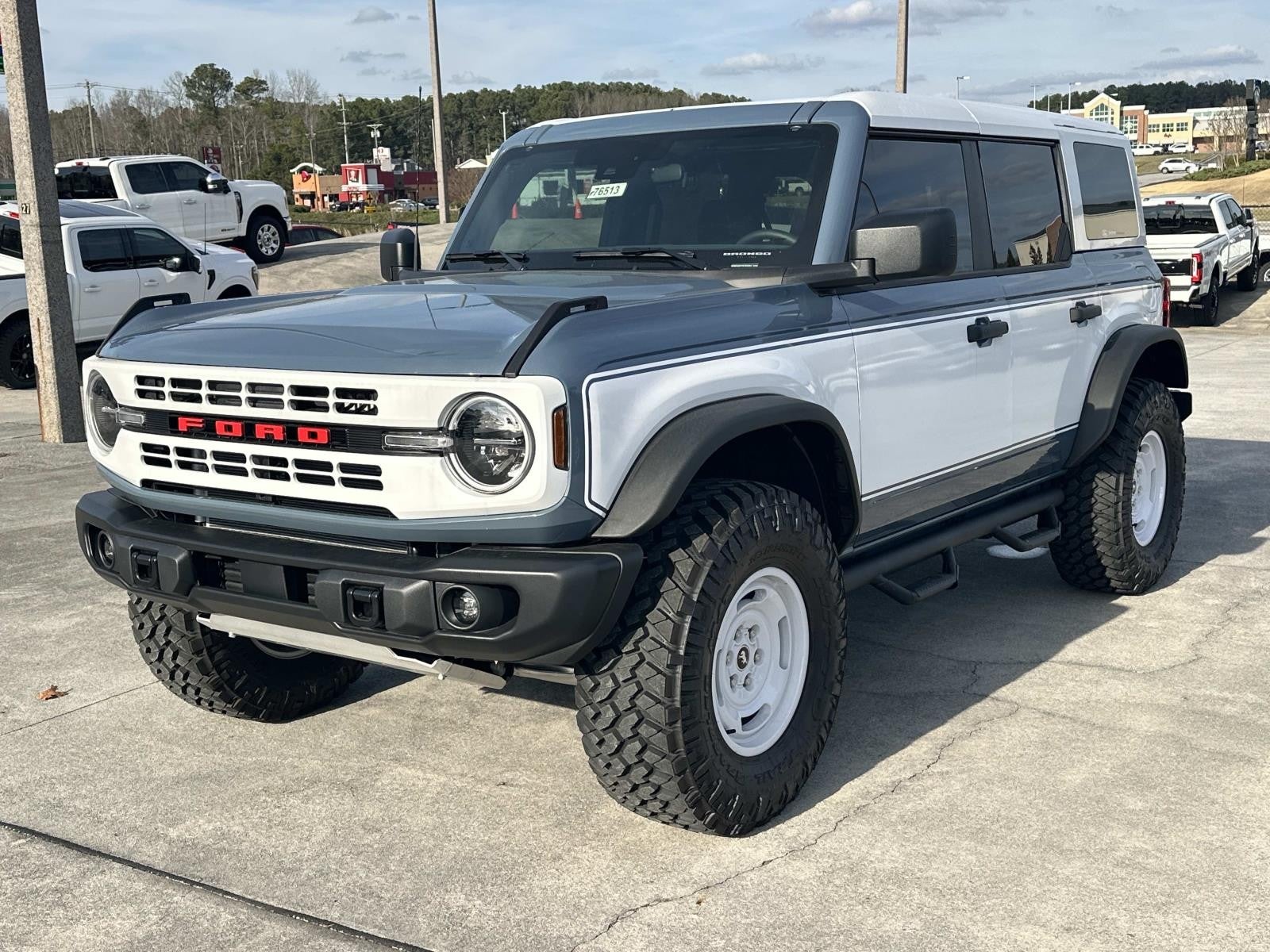 2025 Ford Bronco HERITAGE EDITION 4 DOOR