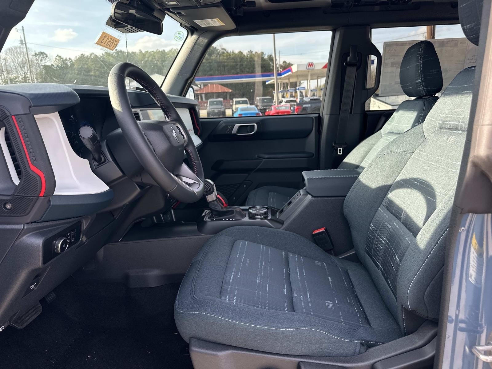 2025 Ford Bronco HERITAGE EDITION 4 DOOR