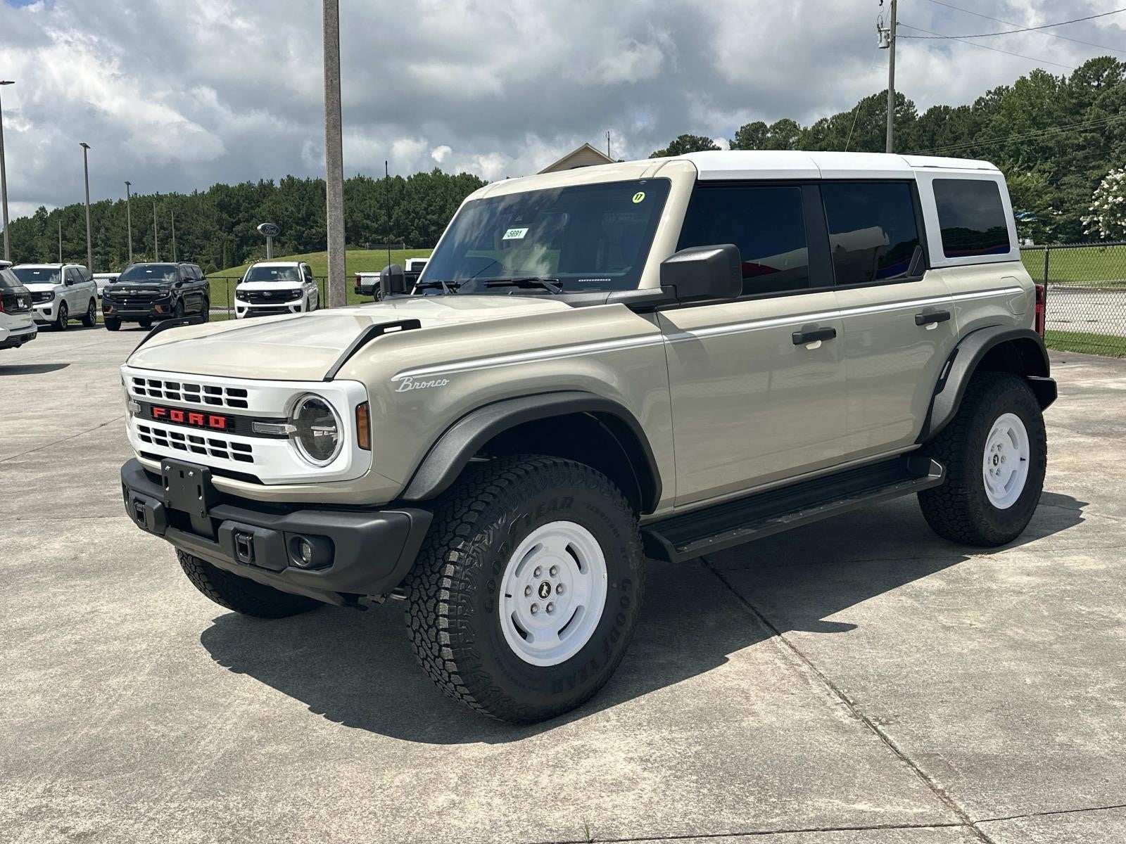 2026 Ford Bronco HERITAGE EDITION 4 DOOR A