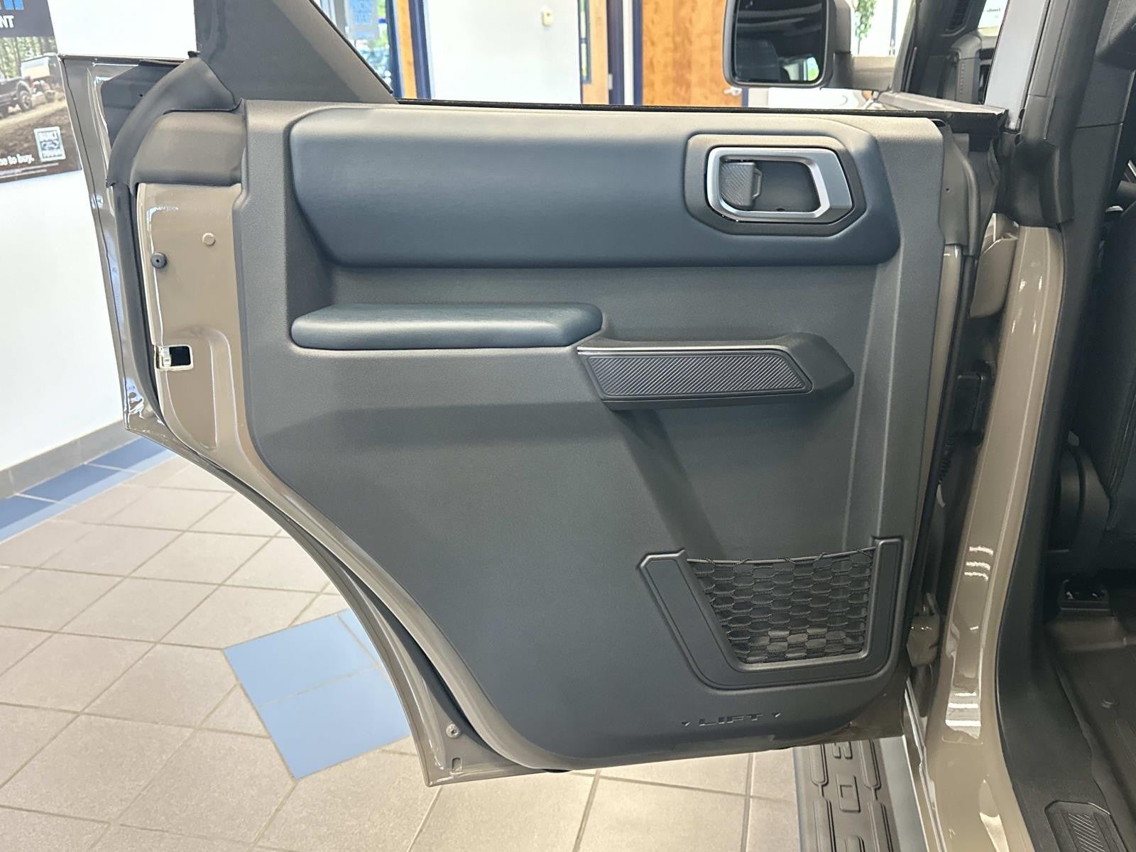 2026 Ford Bronco HERITAGE EDITION 4 DOOR A