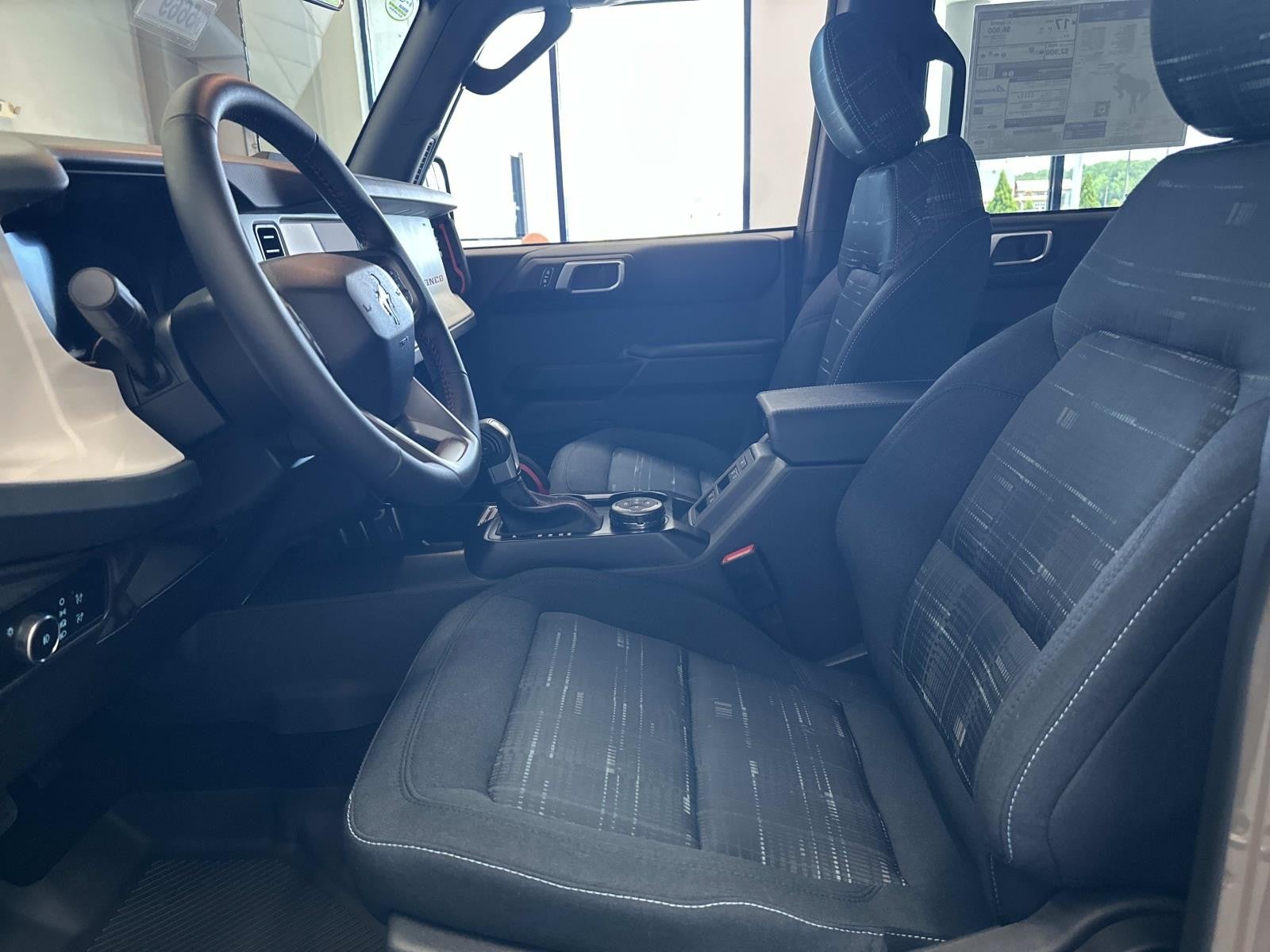 2026 Ford Bronco HERITAGE EDITION 4 DOOR A