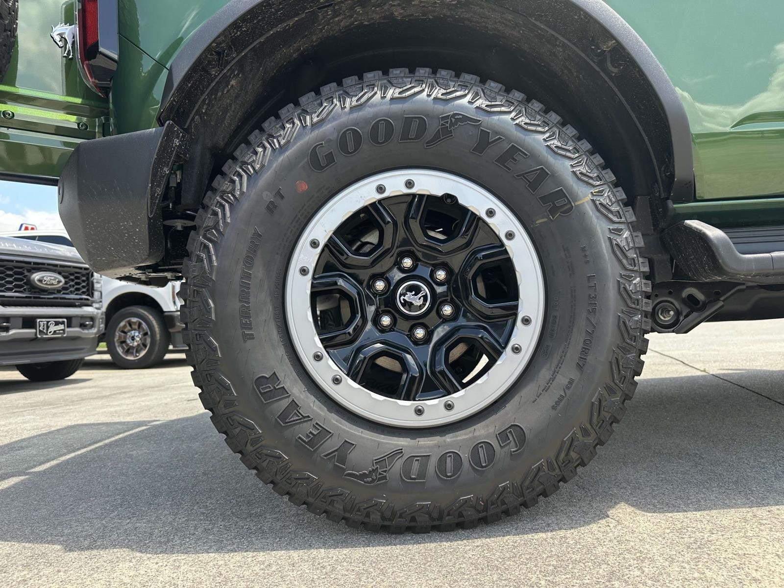 2025 Ford Bronco OUTER BANKS 4 DOOR 4X4