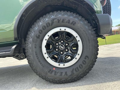 2025 Ford Bronco OUTER BANKS 4 DOOR 4X4
