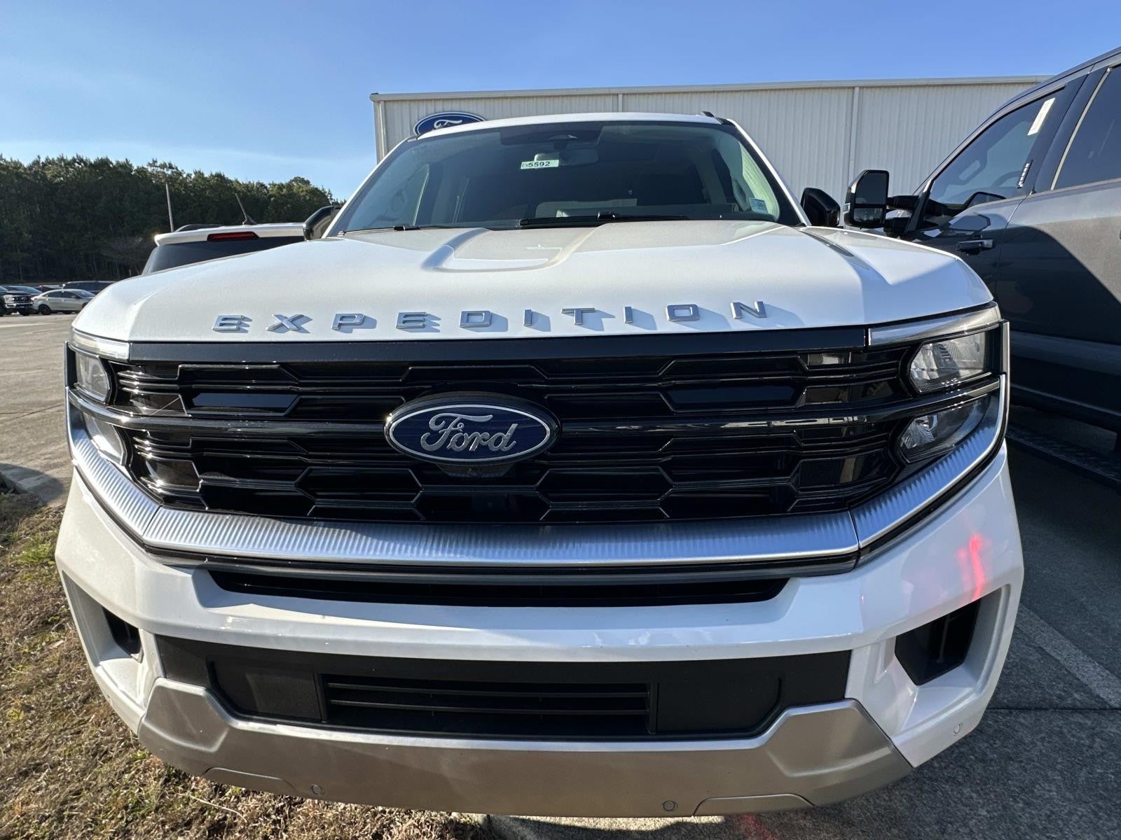 2026 Ford Expedition Max PLATINUM 4X4