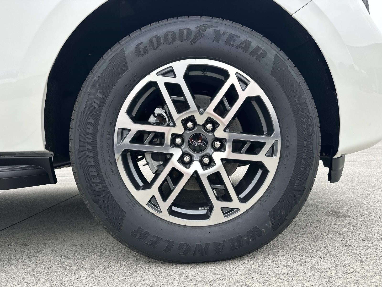 2026 Ford Expedition ACTIVE 4X2