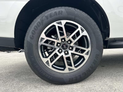 2026 Ford Expedition ACTIVE 4X2