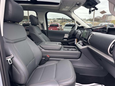 2025 Ford Expedition ACTIVE 4X2