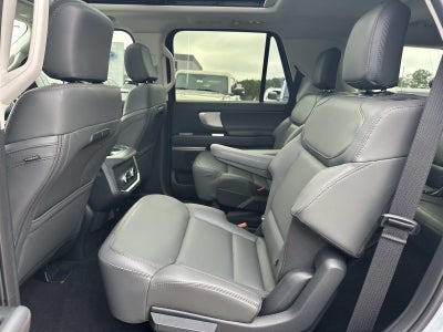 2025 Ford Expedition ACTIVE 4X2