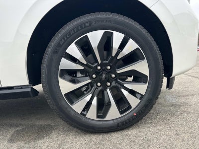 2025 Ford Expedition PLATINUM 4X4