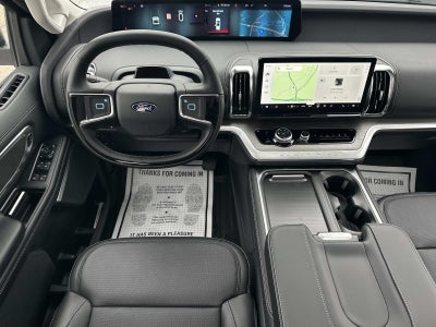 2025 Ford Expedition PLATINUM 4X4