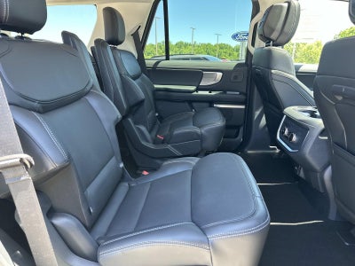 2026 Ford Expedition PLATINUM 4X4