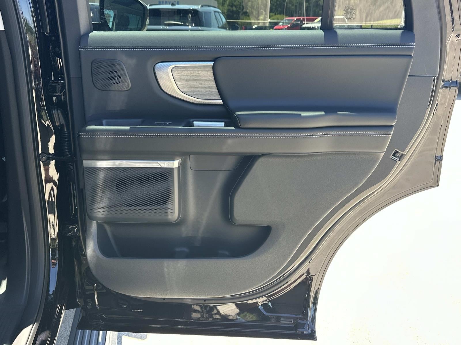 2026 Ford Expedition PLATINUM 4X4