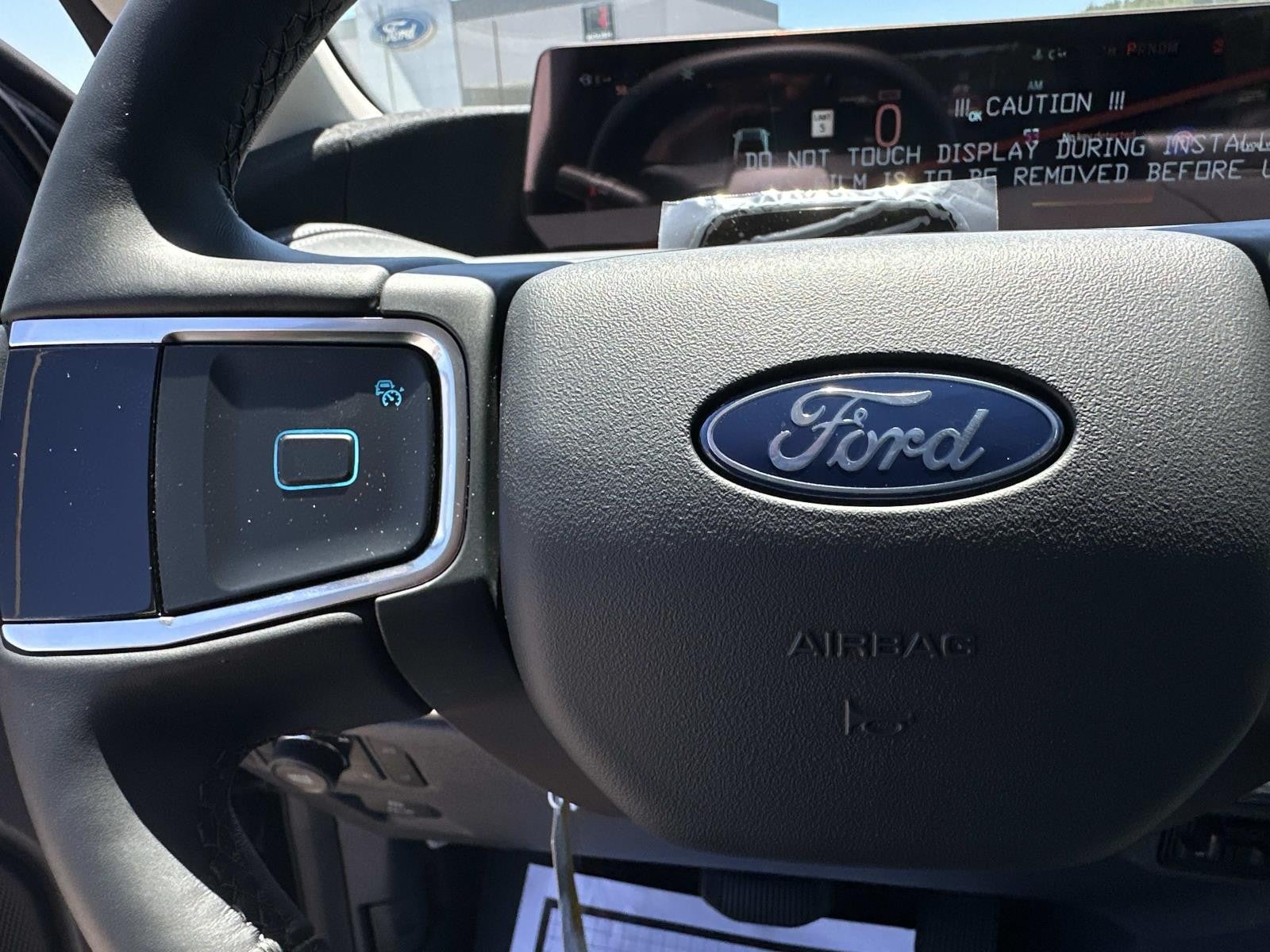 2026 Ford Expedition PLATINUM 4X4