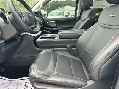 2026 Ford Expedition PLATINUM 4X4