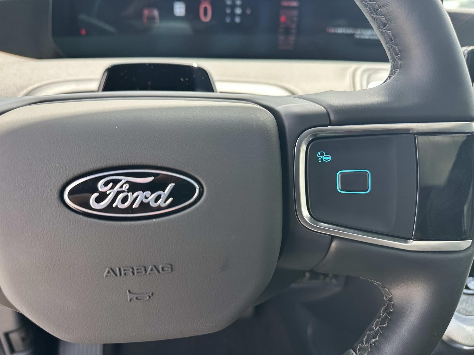 2026 Ford Expedition TREMOR 4X4