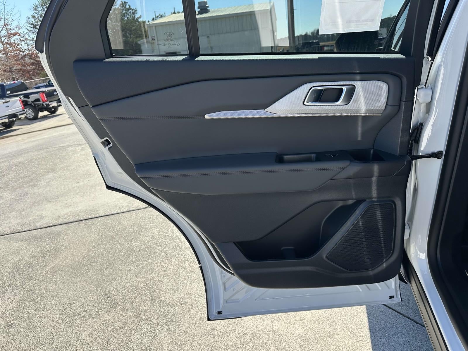 2025 Ford Explorer ACTIVE RWD