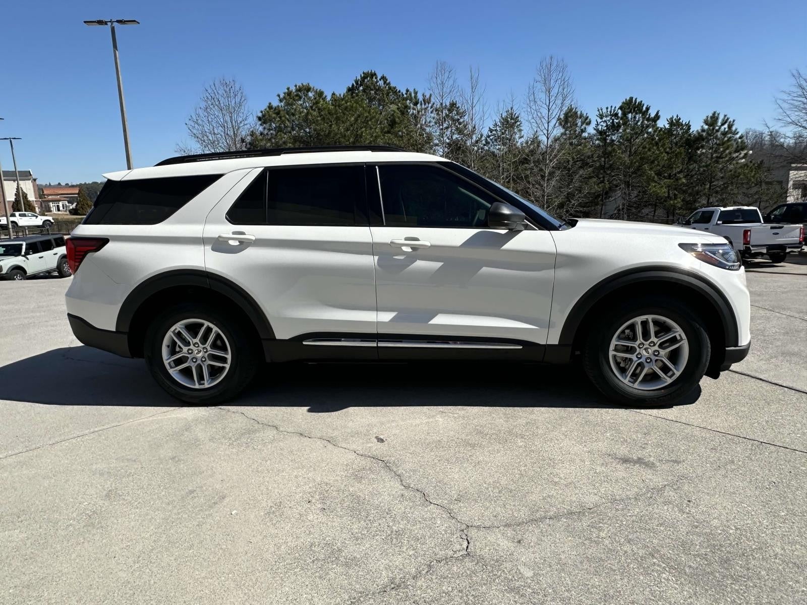 2025 Ford Explorer ACTIVE RWD