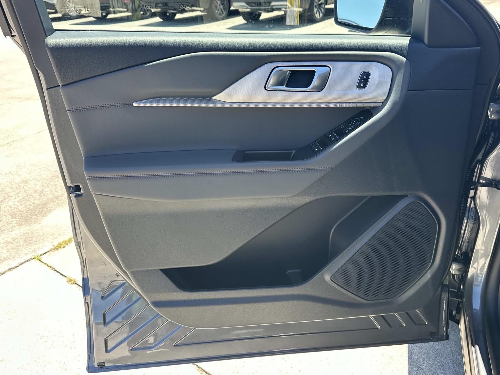 2026 Ford Explorer ACTIVE W/200A PKG RWD