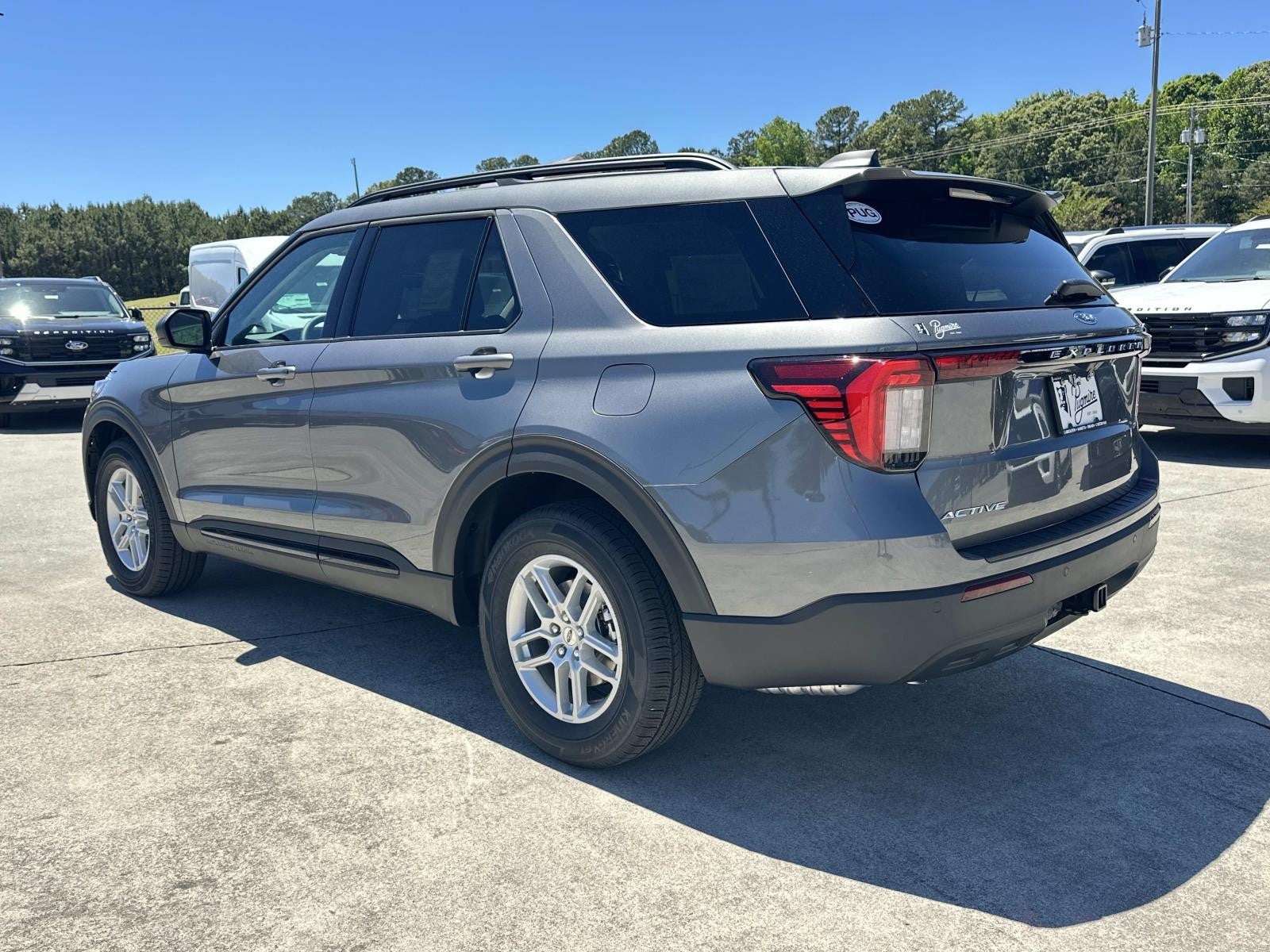 2026 Ford Explorer ACTIVE W/200A PKG RWD