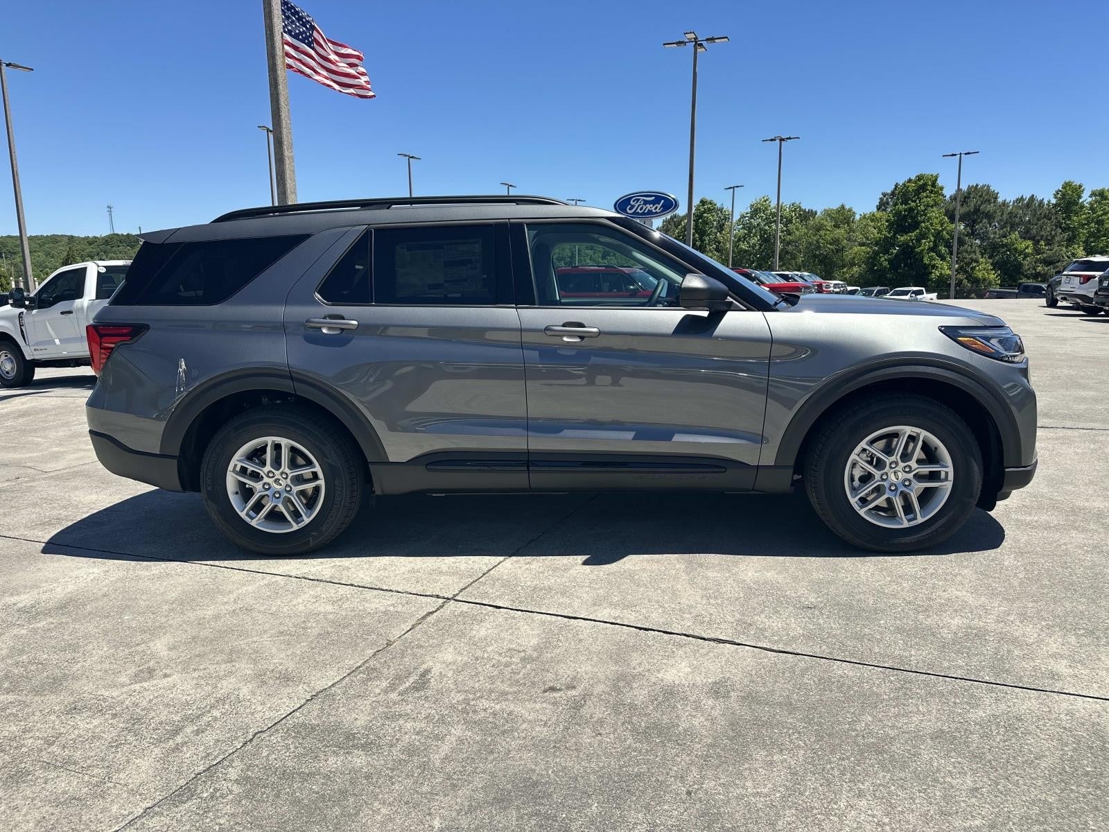 2026 Ford Explorer ACTIVE W/200A PKG RWD