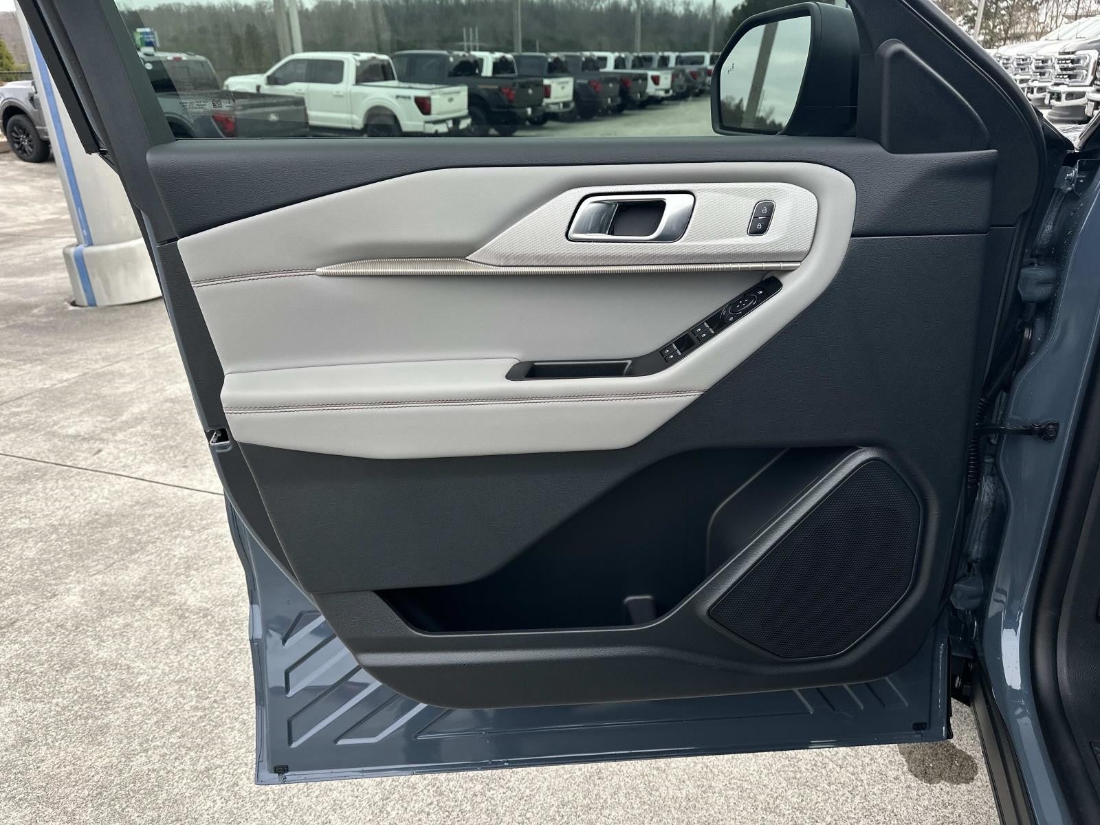 2026 Ford Explorer ACTIVE RWD