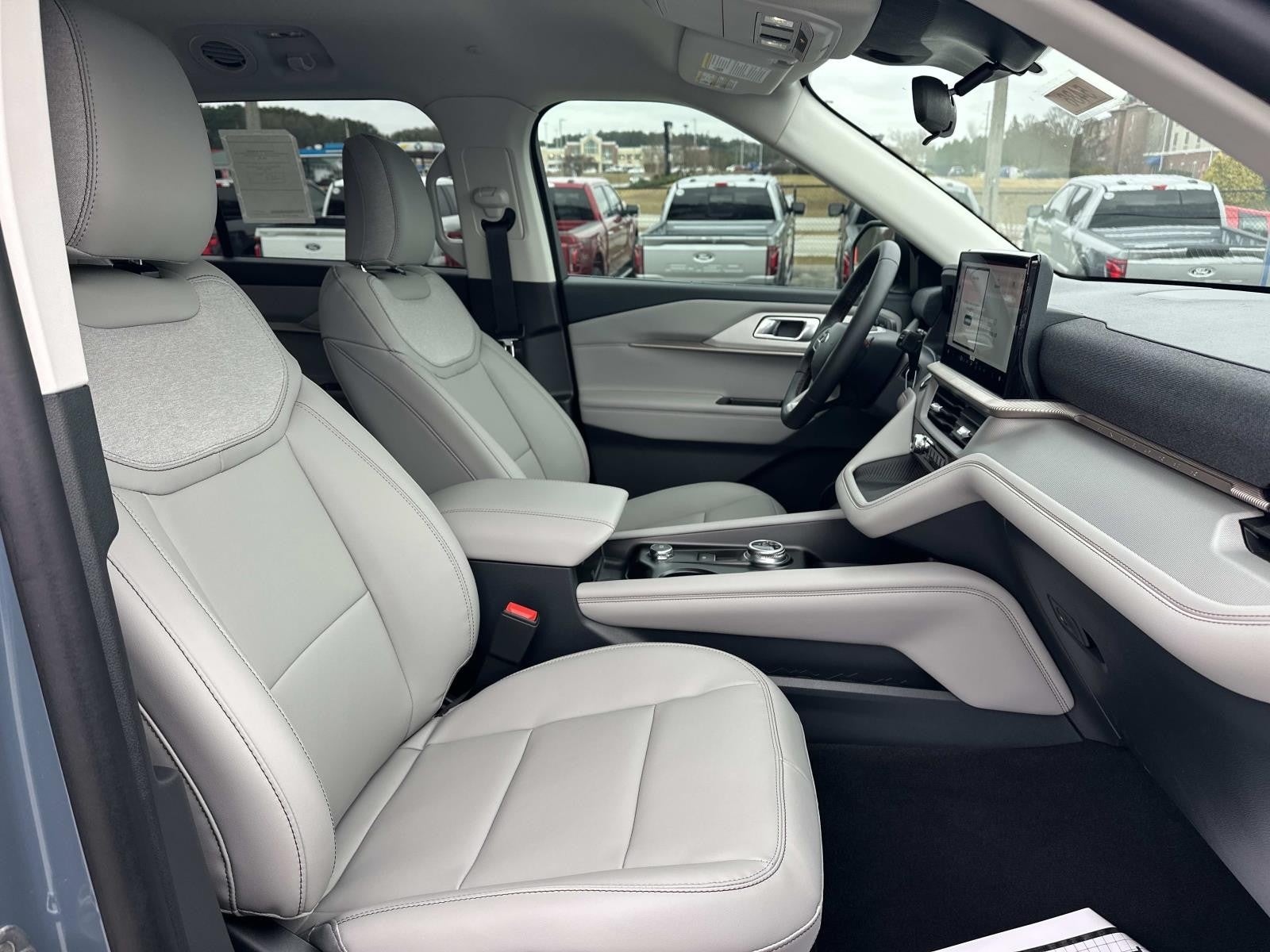 2026 Ford Explorer ACTIVE RWD